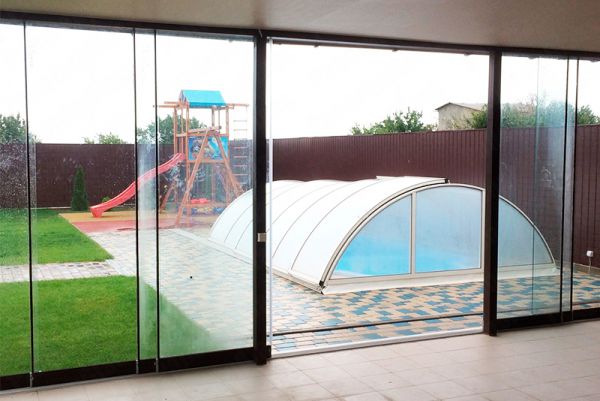 SLIDING TRACK   SLIDING TRACK